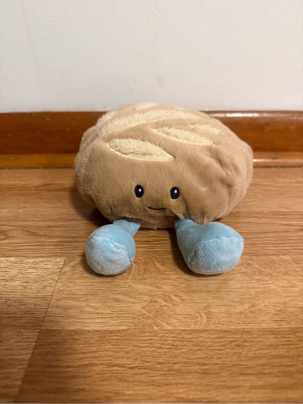 Gigglescape 6” Plush Sourdough Bread Easter Giggle Scape NWT